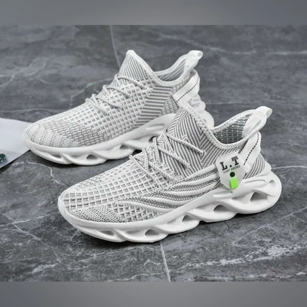 NEW-Men's Breathable Running, Twisted Sole, Fashionable, Trendy Athletic Shoes